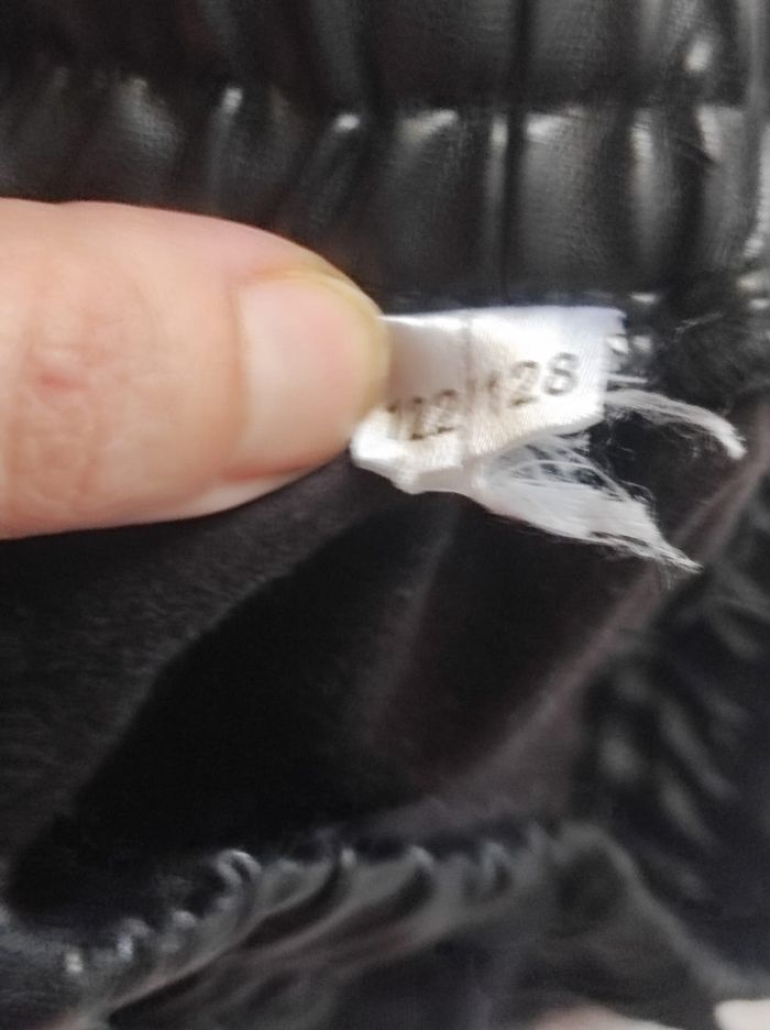 Jupe courte 6/7ans - photo numéro 5