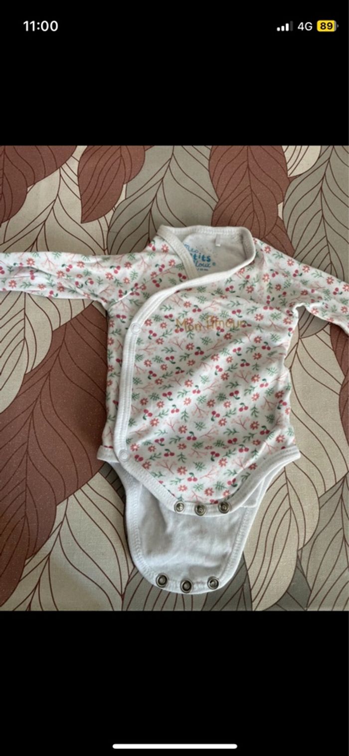 Lot vêtements 3 mois - photo numéro 4