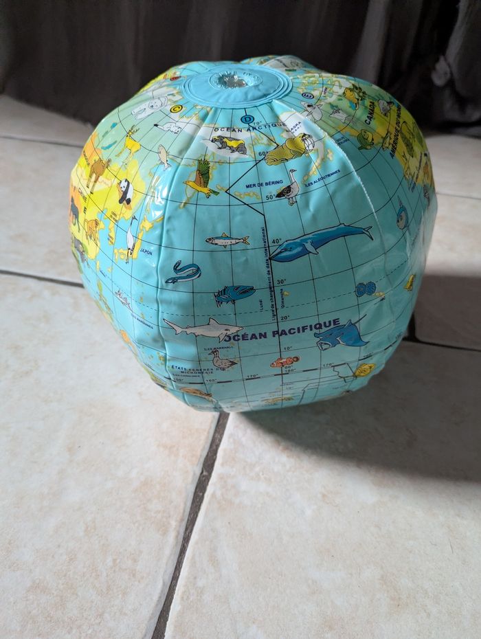 Globe gonflable - photo numéro 3