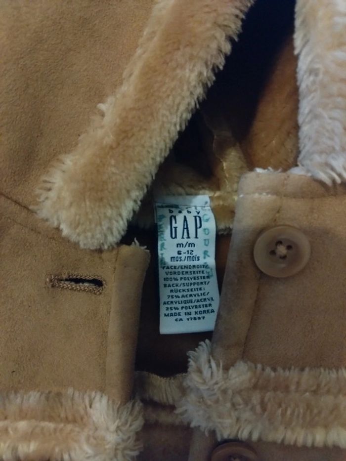 Manteau gap style peau laine 6 9 mois - photo numéro 3