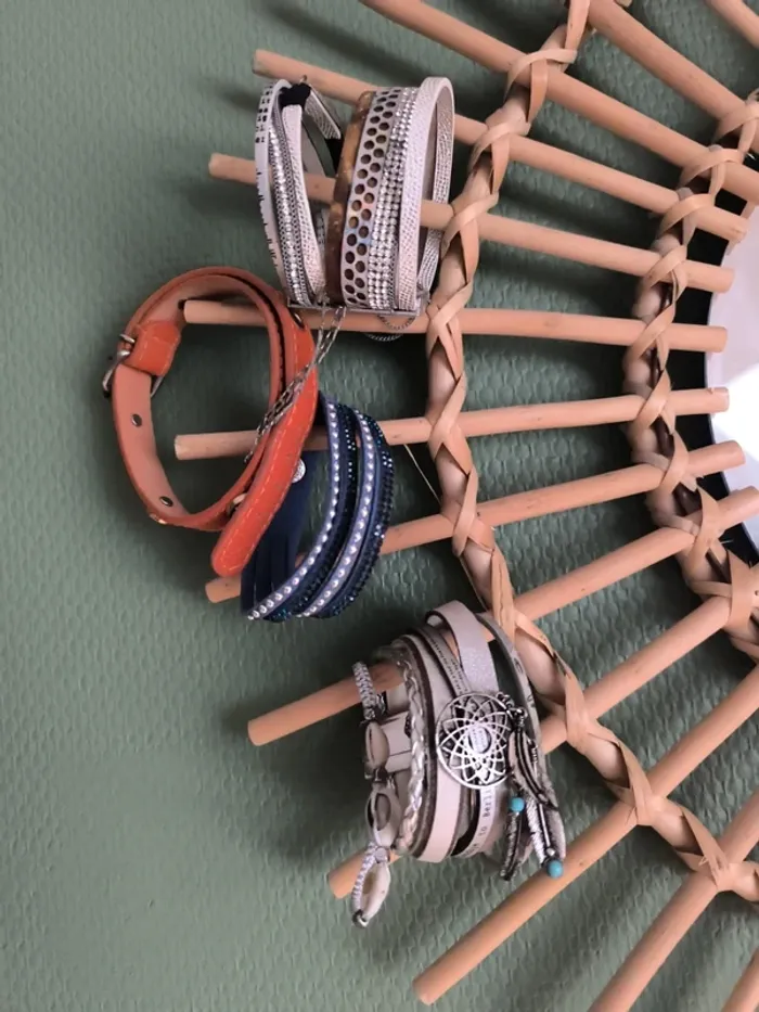 Bracelet