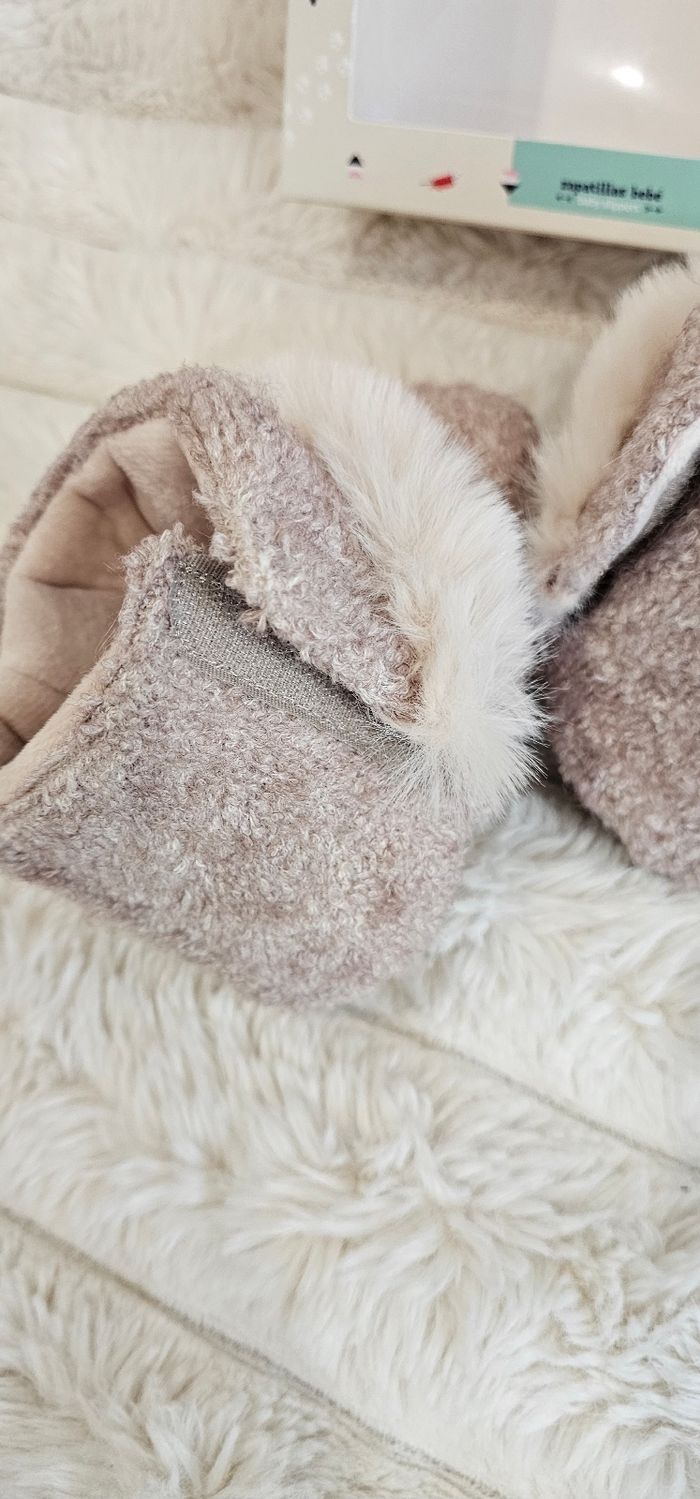 Magnifique chaussons ourson 🐻 taille 24-25 Neufs - photo numéro 9