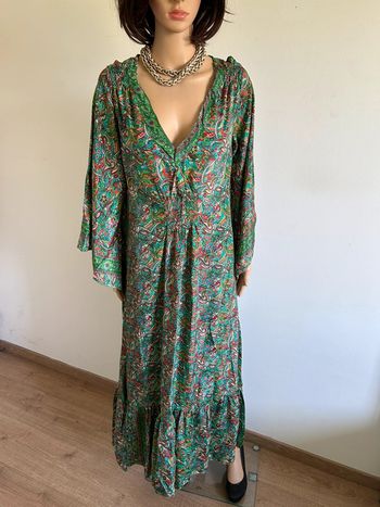 Robe longue neuve en soie Corte Hindu taille unique