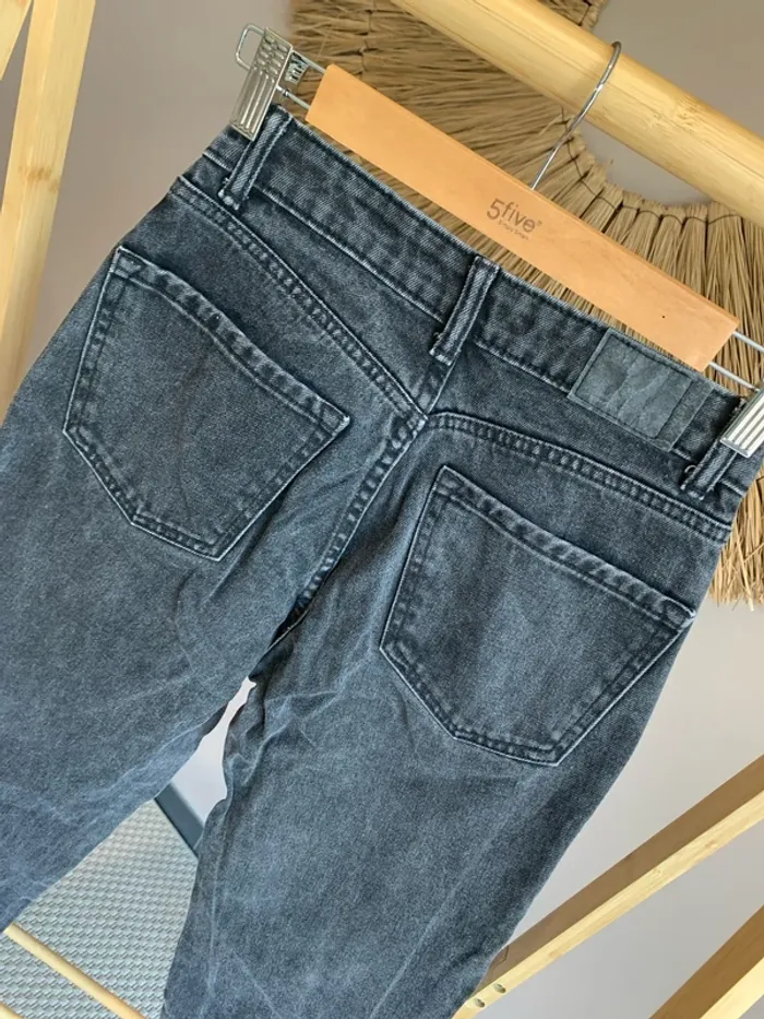 Jean Mom Bershka gris - photo numéro 5