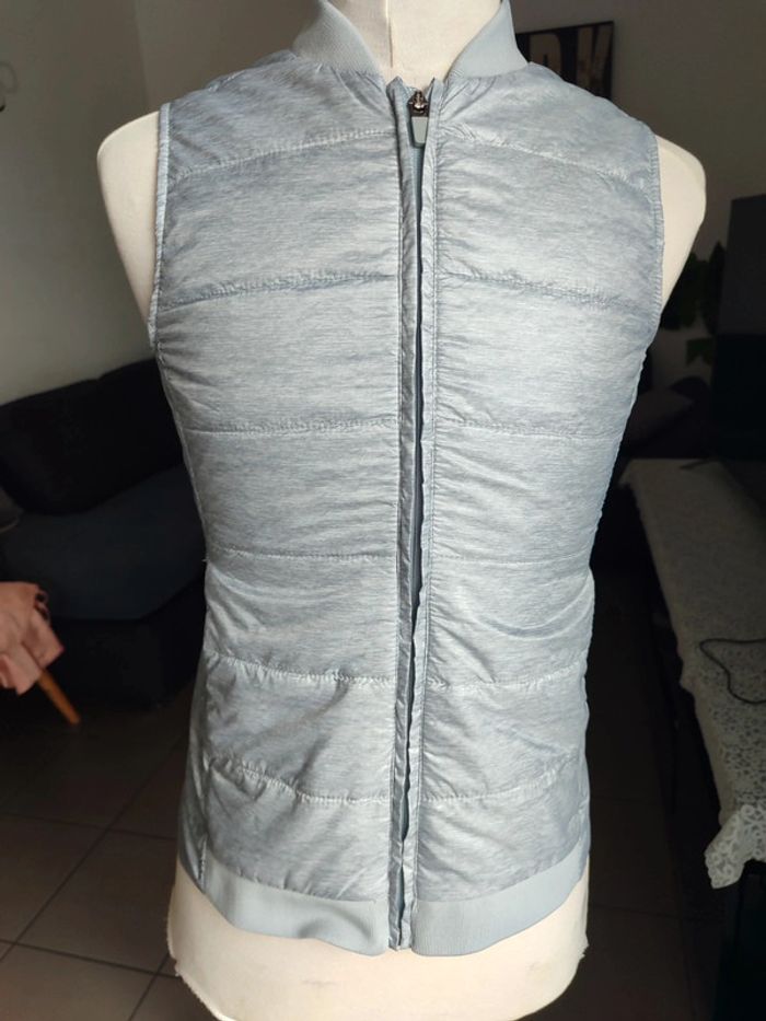 Veste sans manches légère