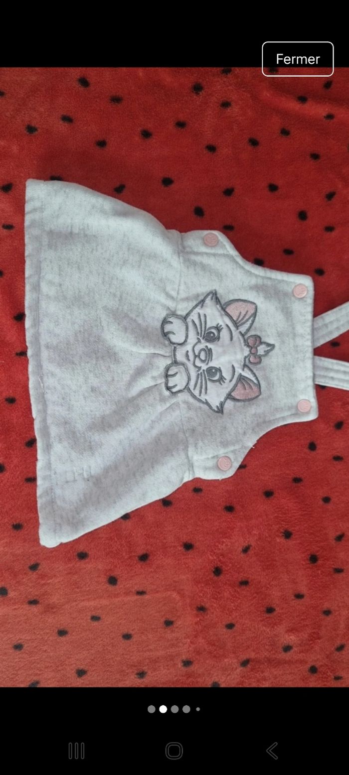 Robe polaire marie aristochats naissance 0 mois fille en bon état - photo numéro 2