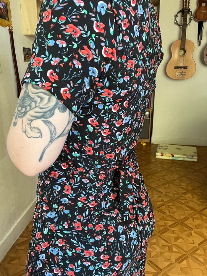 Robe noire à fleurs B Young 34 - photo numéro 2