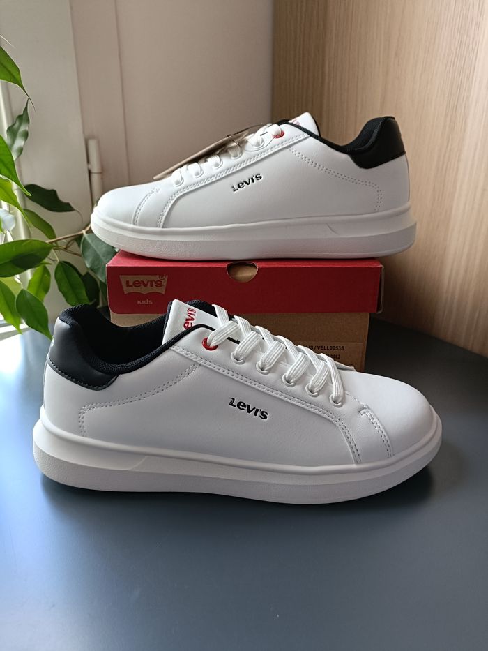 Basket enfant Levi's taille 36 - photo numéro 2