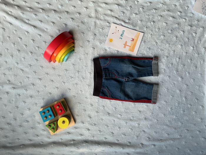 jean bleu bandes rouge taille élastique 3 mois absorba