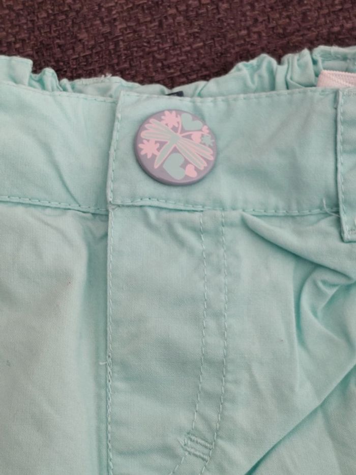 T-shirt et pantalon - photo numéro 9