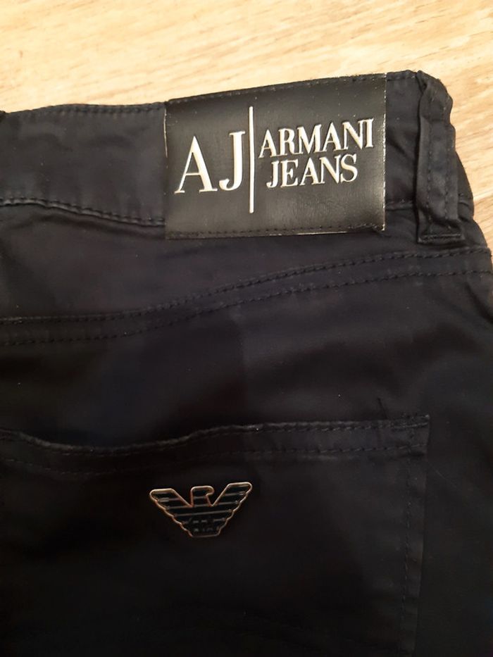 Armani jeans femme - photo numéro 3