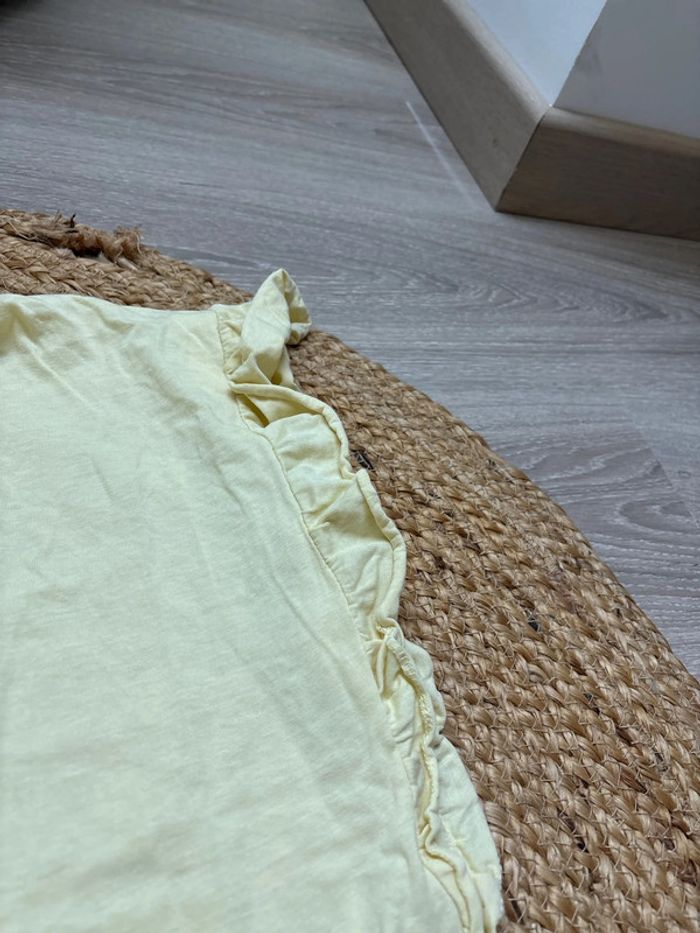 T shirt jaune - photo numéro 3