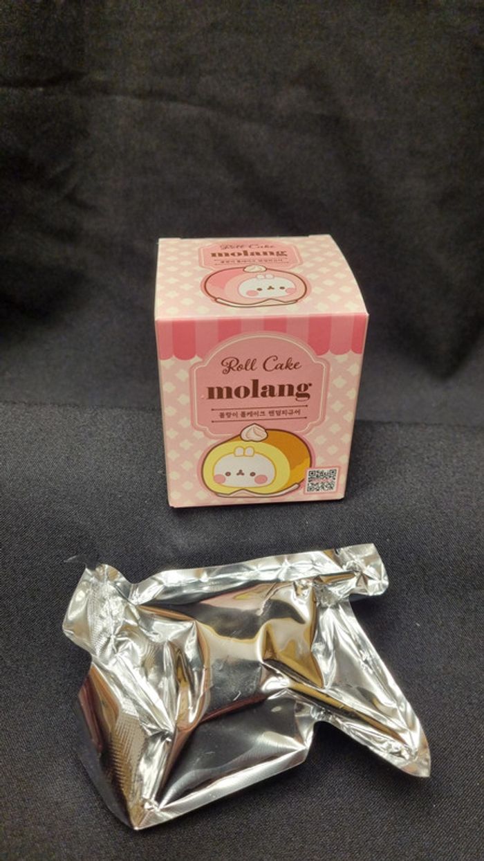 Blind Box Molang Roll Cake Edition - Corée du Sud - photo numéro 3