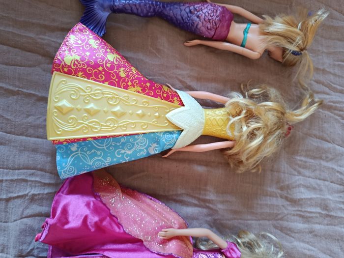 Lot de 3 Barbies princesse - photo numéro 7