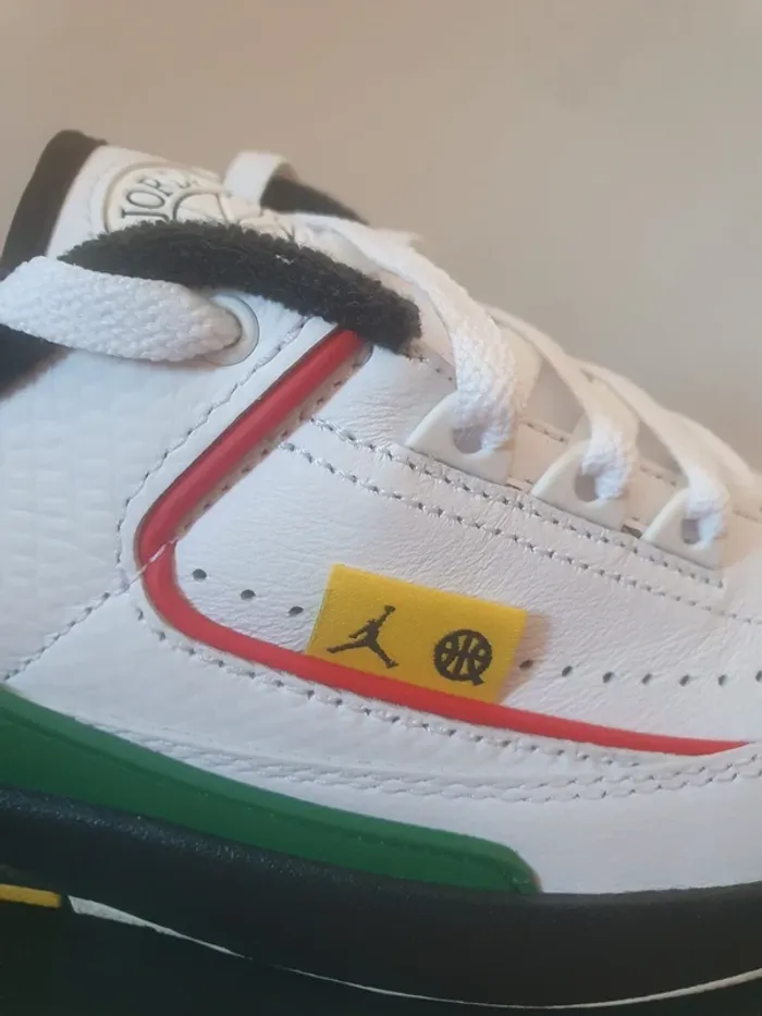 Nike Air Jordan 2 Retro Low Q54/neuves (36) - photo numéro 2