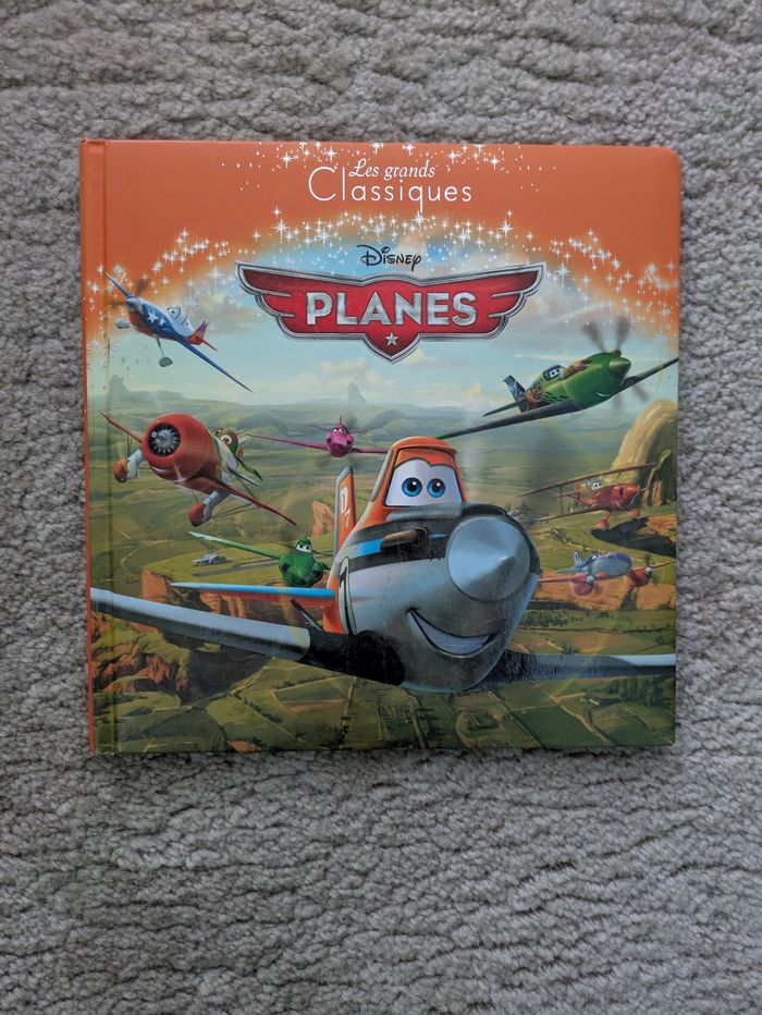 Livre planes - photo numéro 1