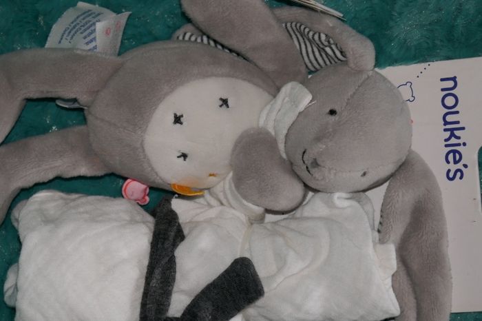Doudou lapin couverture lange gris blanc Gaby Timeless Noukie's 🐰Neuf - photo numéro 2
