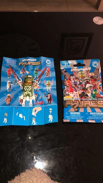 Figurine Sachet mystère Playmobil série 15 Soldat/chevalier vert