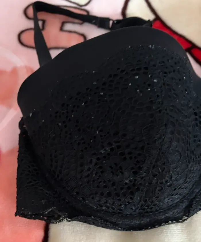 Soutien gorge noir - photo numéro 3