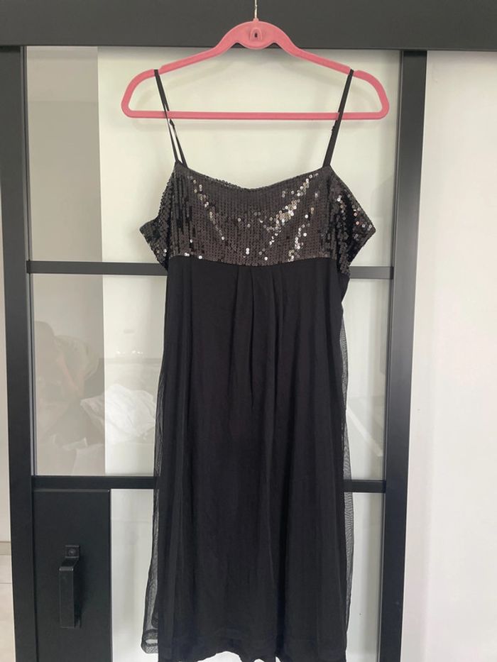 Robe noire