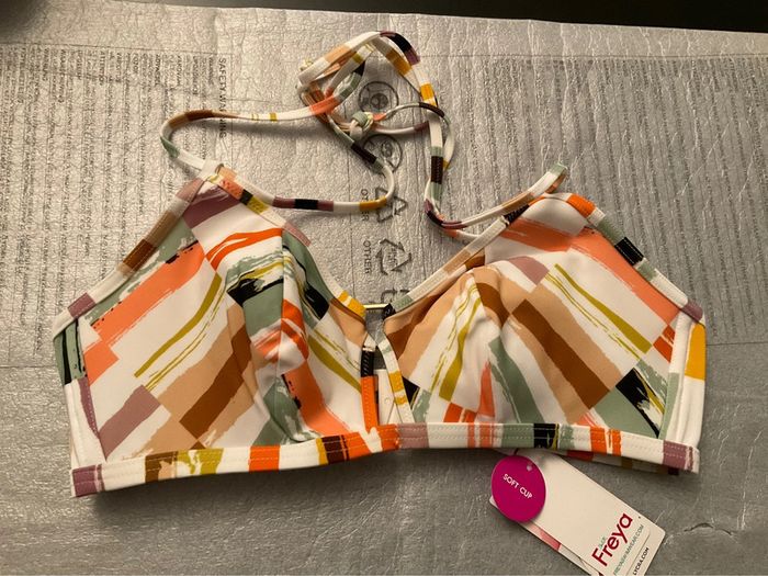 Haut maillot multicolore Freya neuf