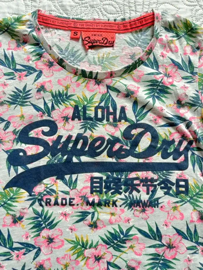 T-shirt Superdry été 🌺 T. S - photo numéro 2