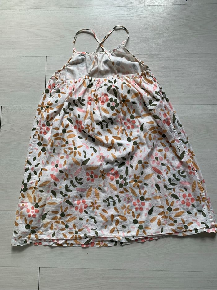 Robe courte