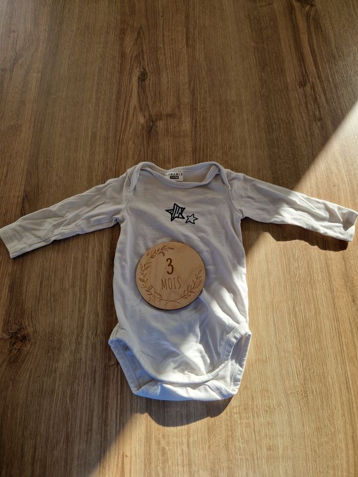 Body manches longues blanc étoile bébé- 3 mois DIM