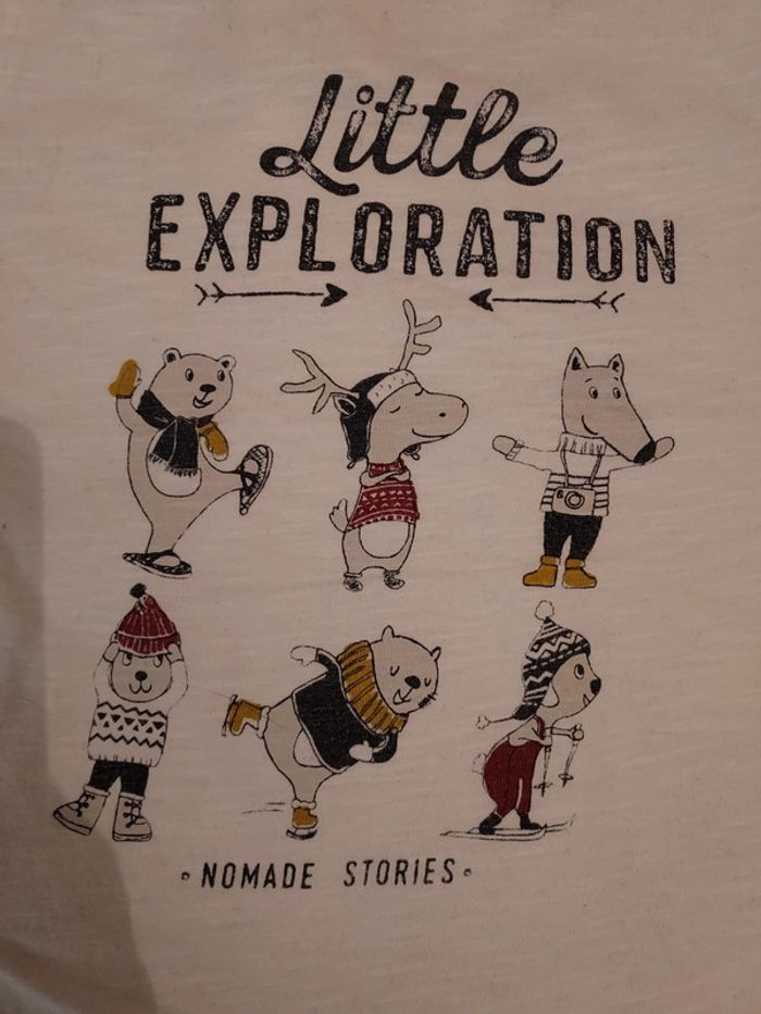 Joli T-shirt aux décors d'hiver - photo numéro 2