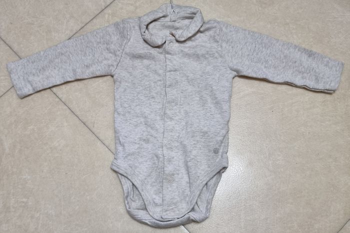7 Body gris chiné Petit Bateau 6 mois
