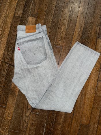 Jeans Levi’s 501 Taille 25 us Taille à plat sans tirer 35 cm