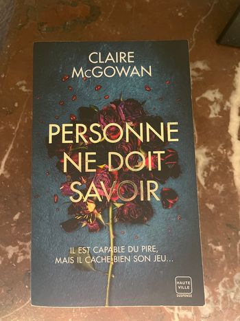 Livre « Personne ne doit savoir » Claire McGowan