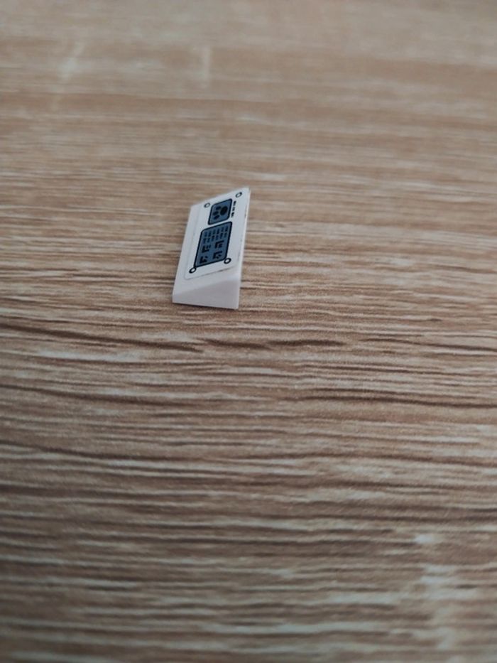 Lego 70223 tuile 2x1 pente - photo numéro 4