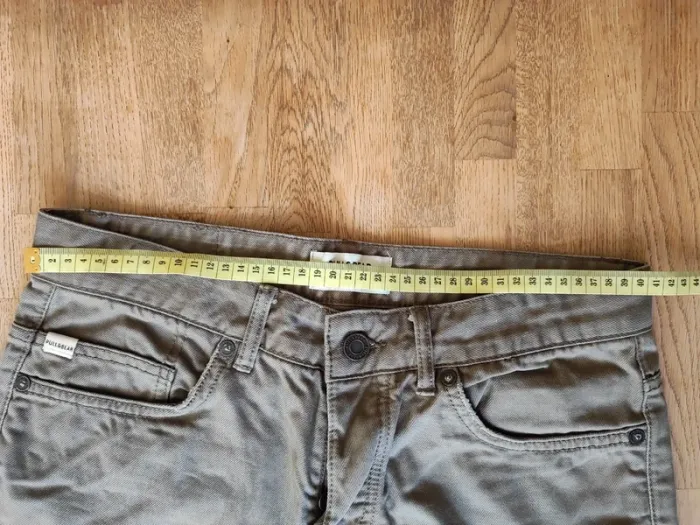 Jean pull ans bear - photo numéro 3