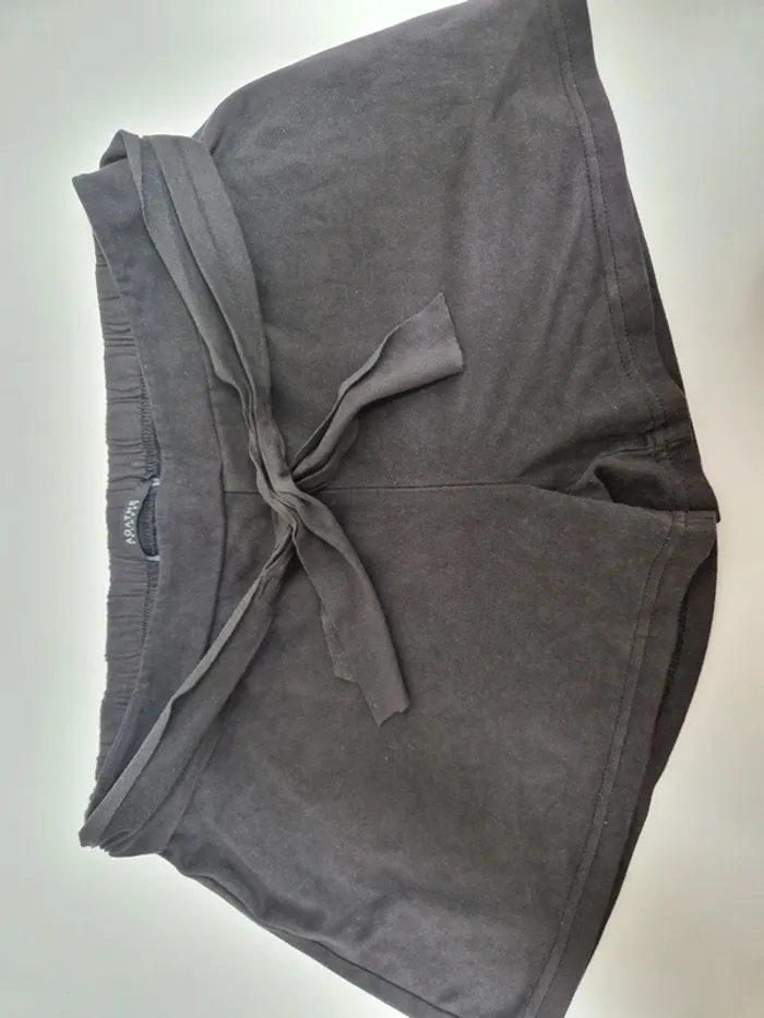 Short de sport - photo numéro 2