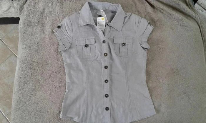 Chemise femme cache cache en lin
gris clair taille 1 Neuve