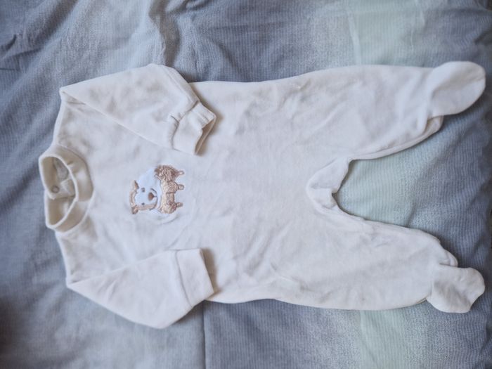 LOT 7 pièces Bébé  Naissance 1-3 Mois (Orchestra, H&M, Hema) - photo numéro 3