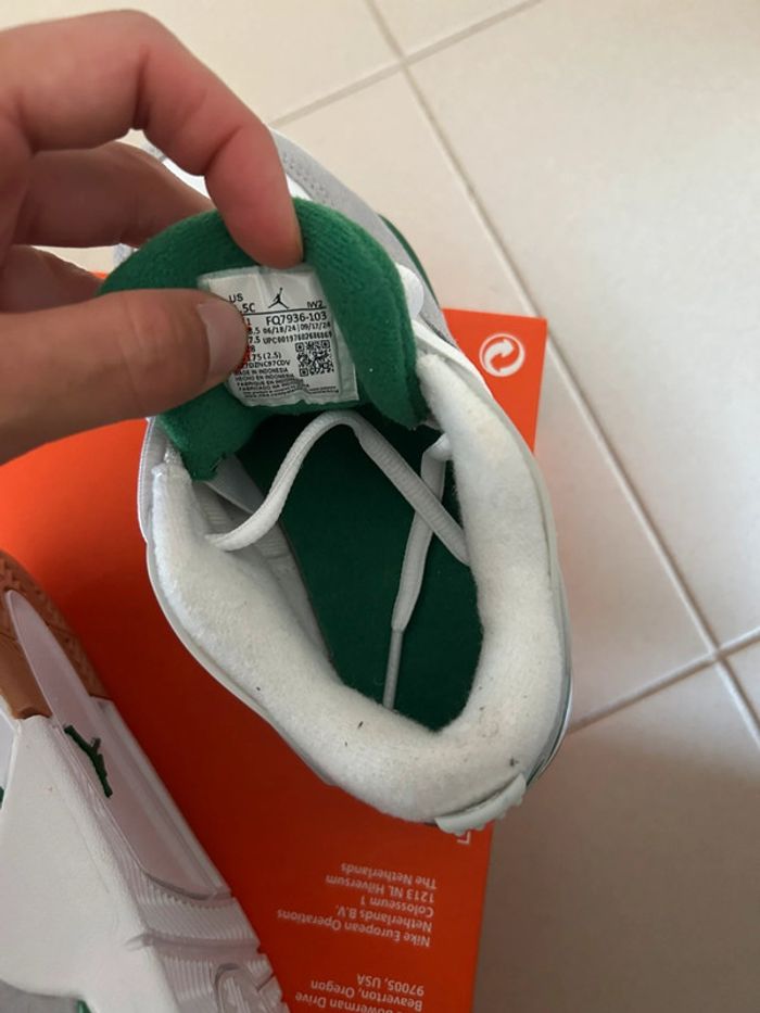 Basket Nike taille 28.5 - photo numéro 6