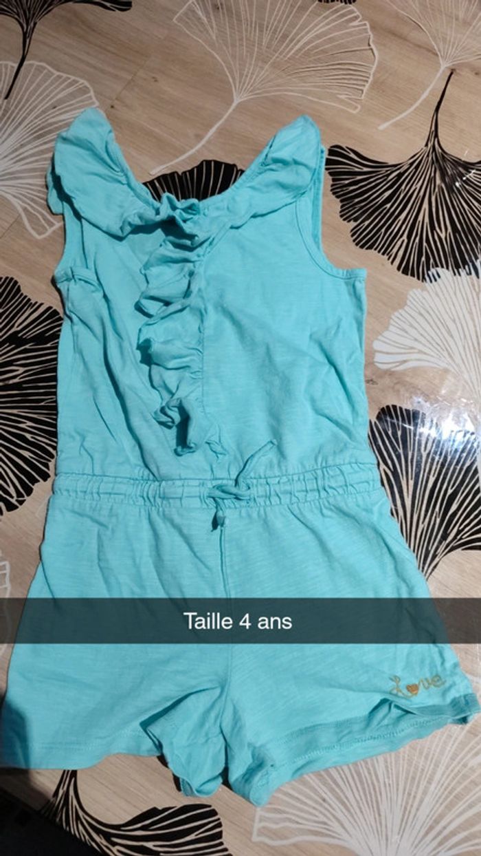 Combi short taille 4 ans