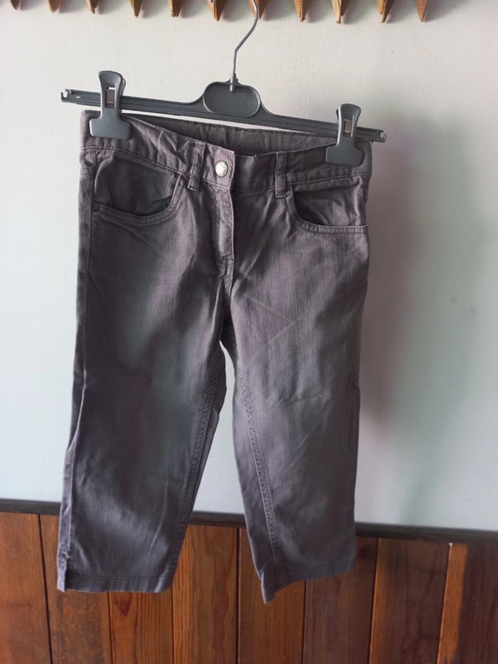 Pantacourt violet gris