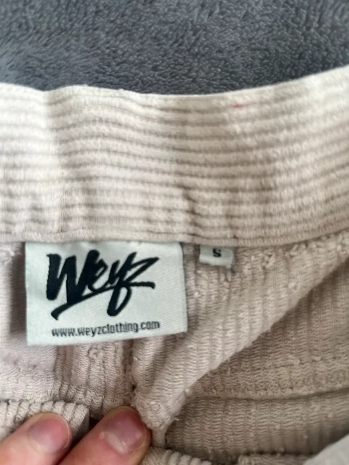 Pantalon Weyz beige T.S – Coupe droite | Style Y2K usé chic | Rare modèle - photo numéro 5