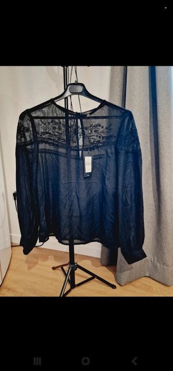 Magnifique blouse noir