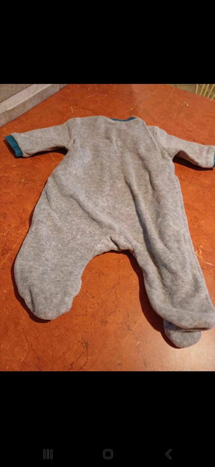 Pyjama bébé taille 1 mois - photo numéro 4