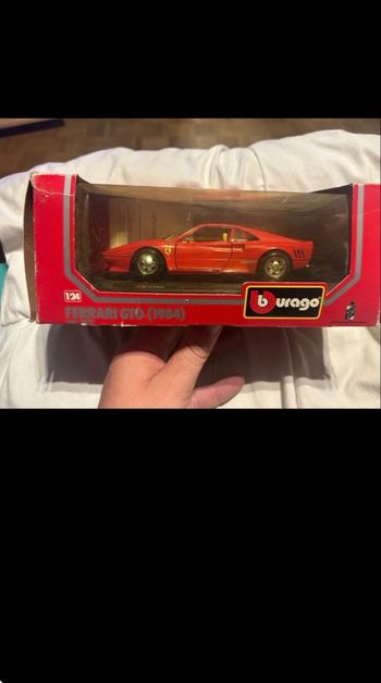 Voiture 1/18eme