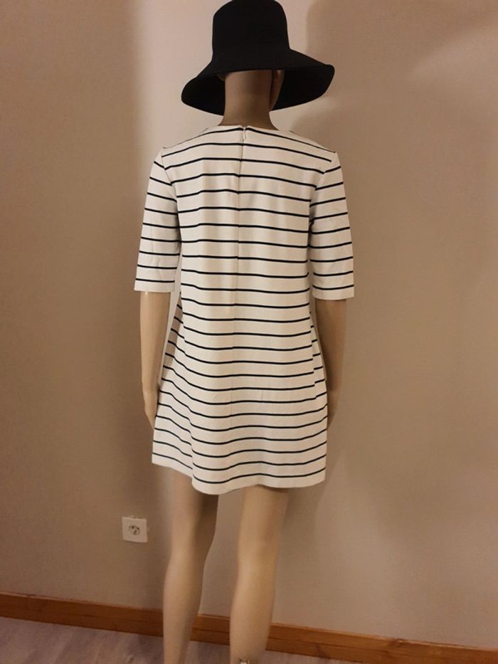 T.S-36 > Robe marinière H&M noir et blanc - photo numéro 7
