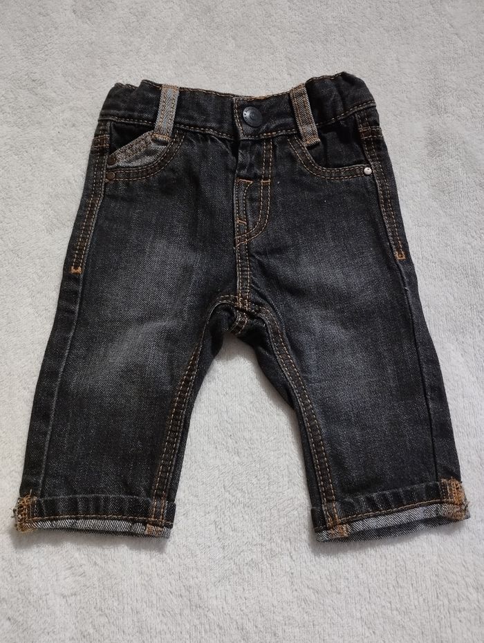 4 pantalons - photo numéro 2