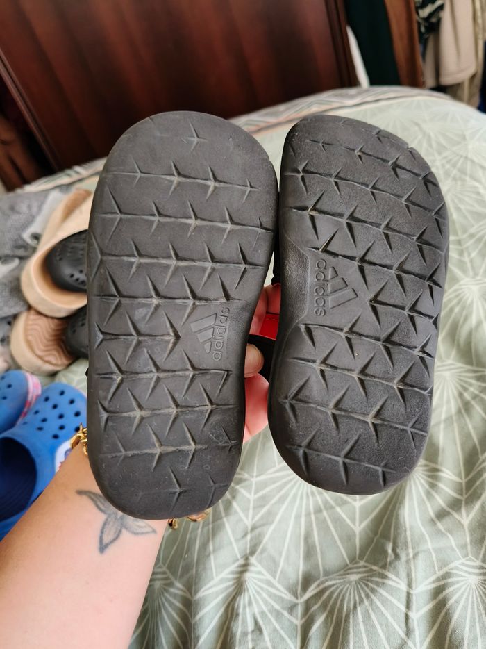Sandales légères adidas noire 25 - photo numéro 4