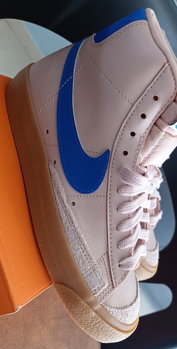 Nike W blazer mid'77 beige et bleu 36