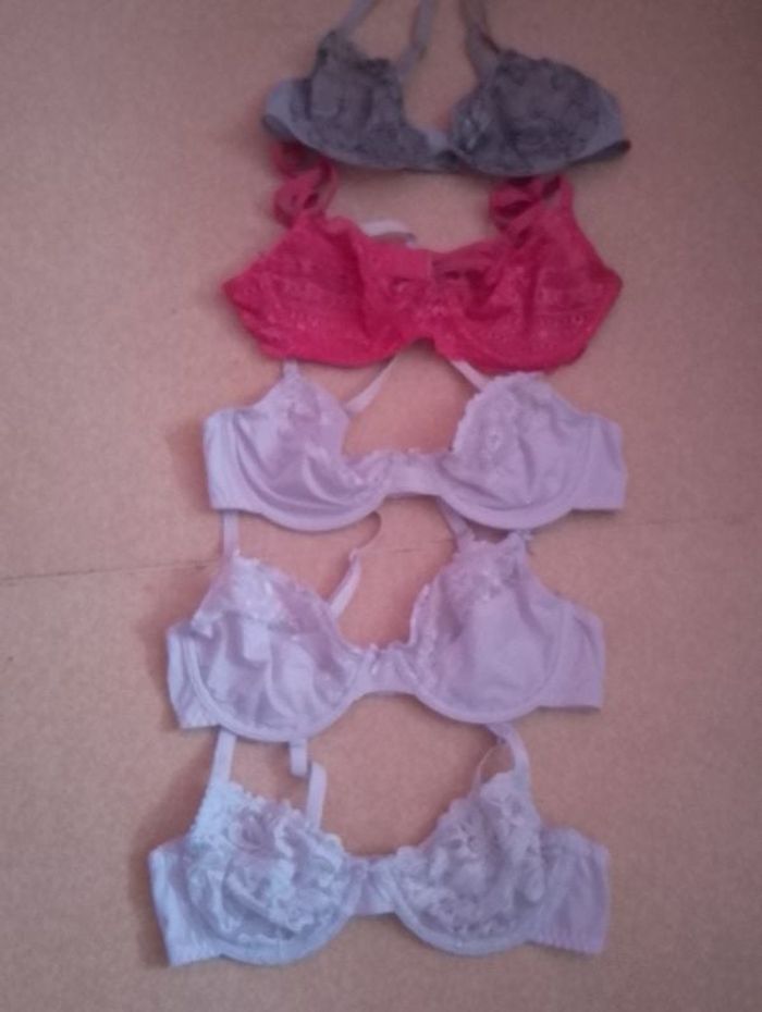 Lot de 5 soutiens gorge