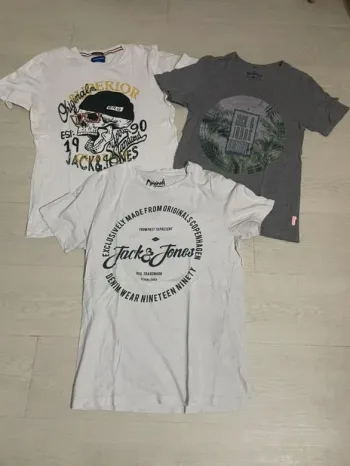 Trois tee-shirts Jack & Jones